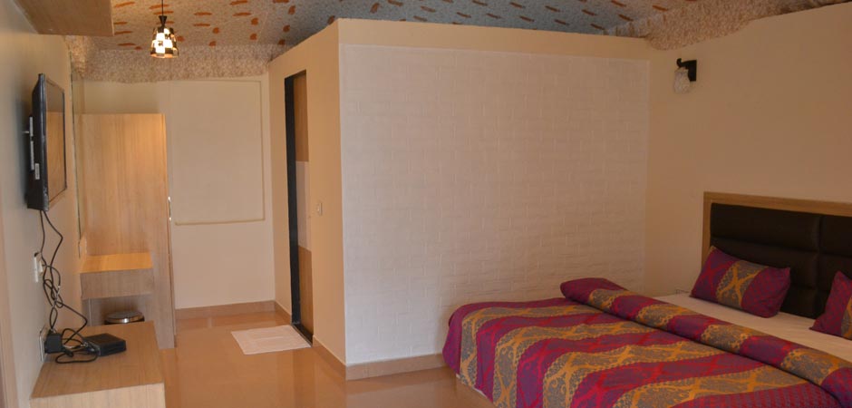Best resort in sariska